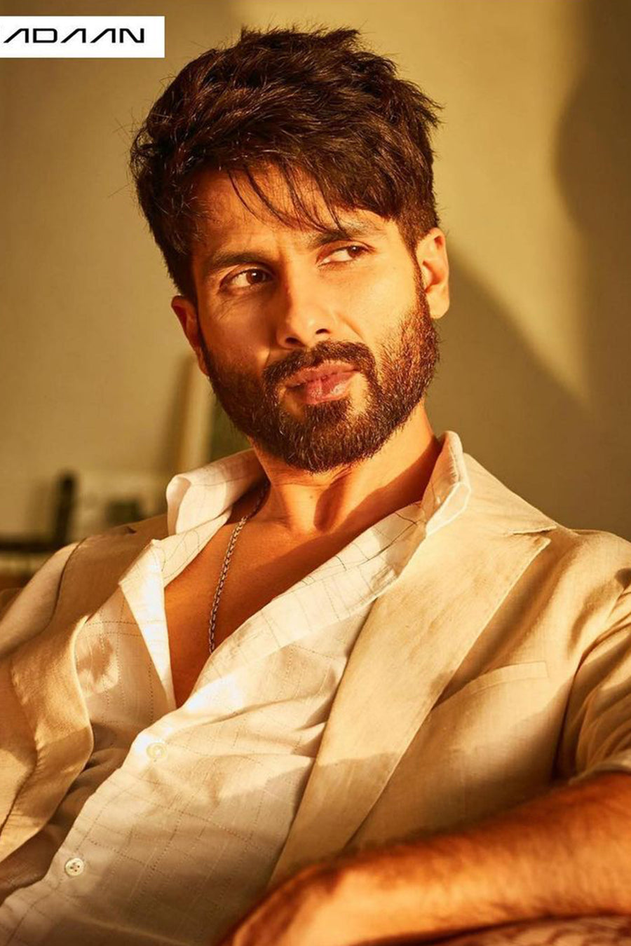 Shahid Kapoor In Natural Beige Linen Unlined Suit Suit